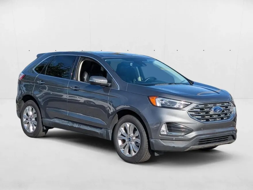 2022 Ford Edge Titanium Sport photo 1