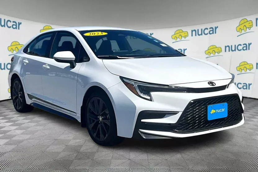 2023 Toyota Corolla SE photo 1