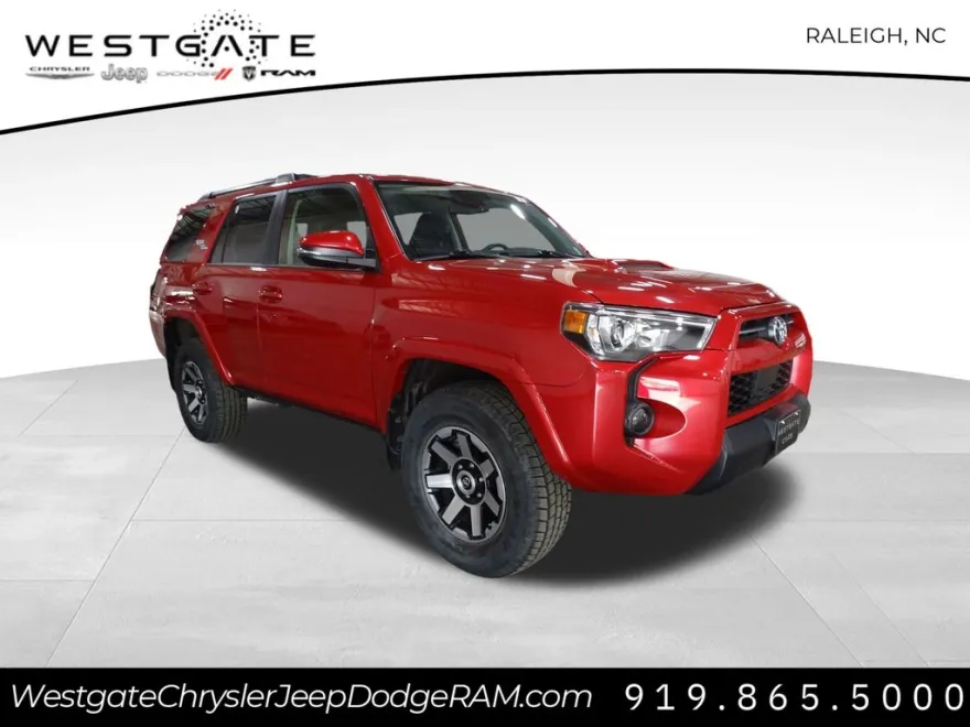 2021 Toyota 4Runner TRD Off-Road Premium photo 1