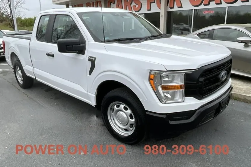 2022 Ford F-150 XL photo 1