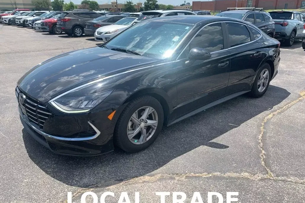 2021 Hyundai Sonata SE photo 1