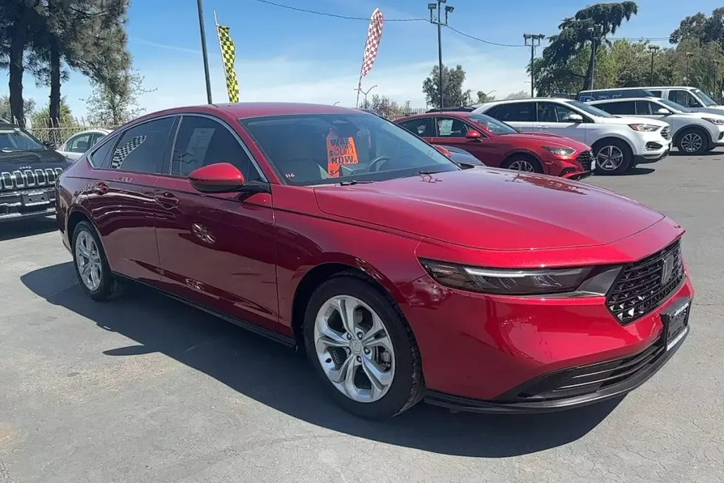2024 Honda Accord LX photo 1