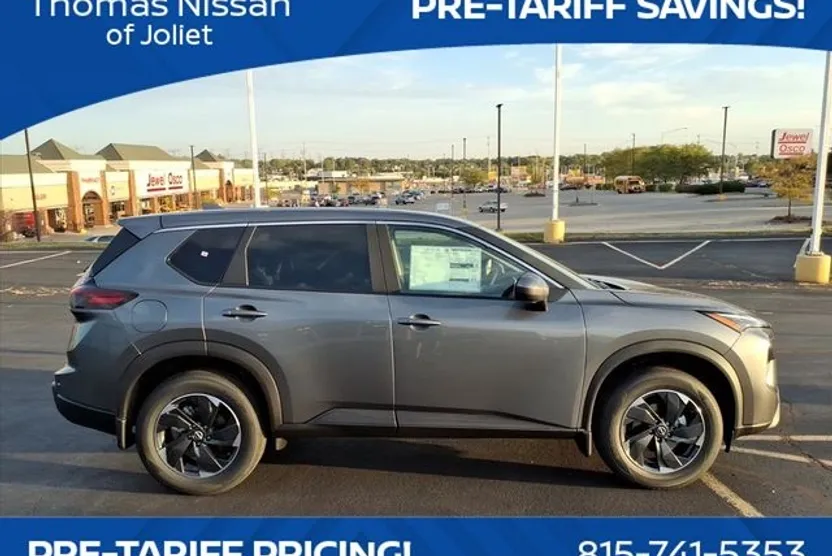 2026 Nissan Rogue SV photo 1