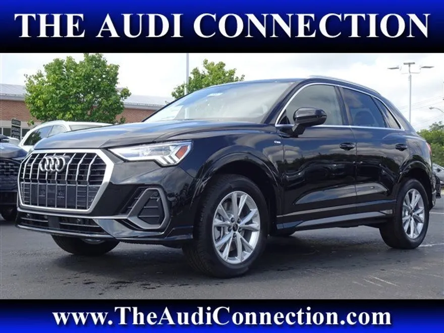 2025 Audi Q3 S line Premium Plus photo 1