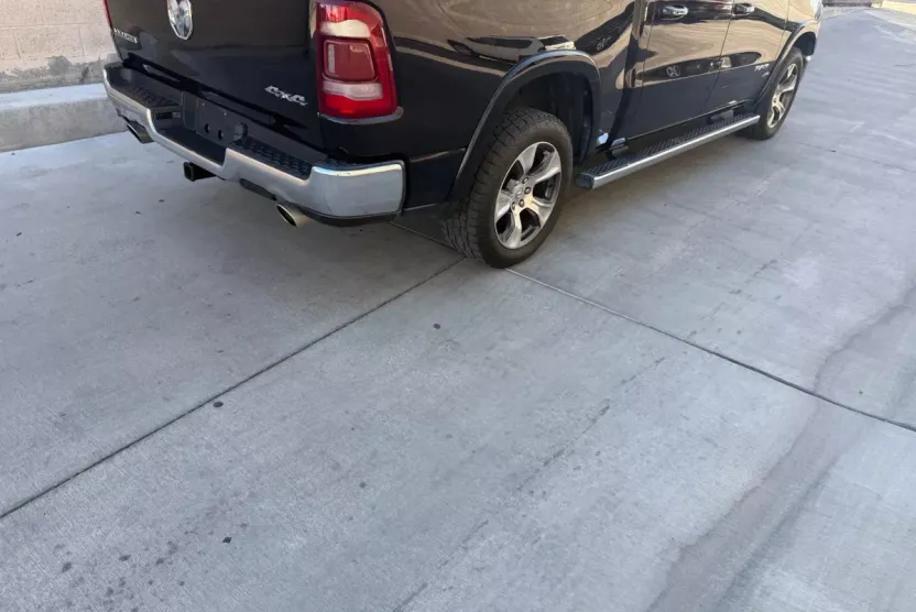 2019 Ram 1500 Laramie photo 1