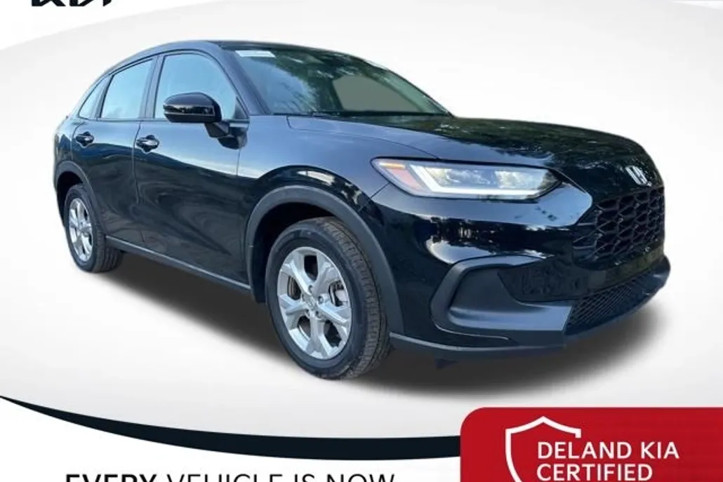 2023 Honda HR-V LX photo 1