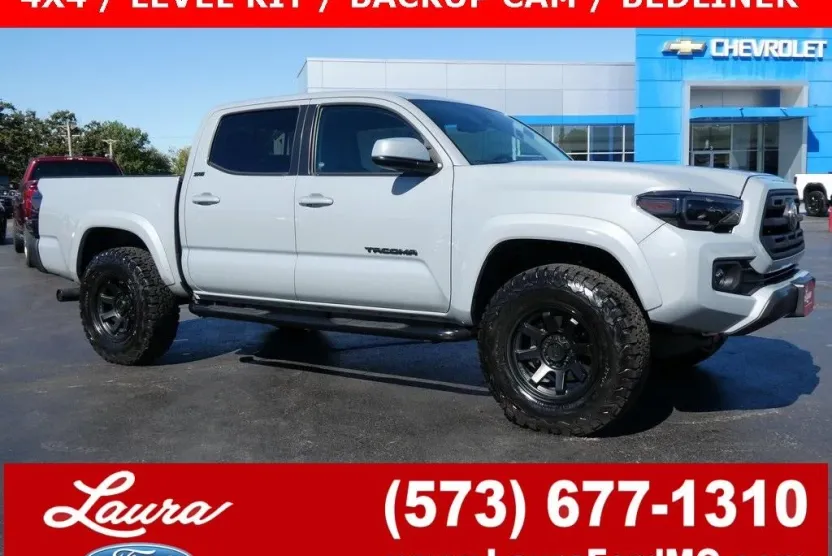 2019 Toyota Tacoma 4x4 SR5 Double Cab V6 photo 1
