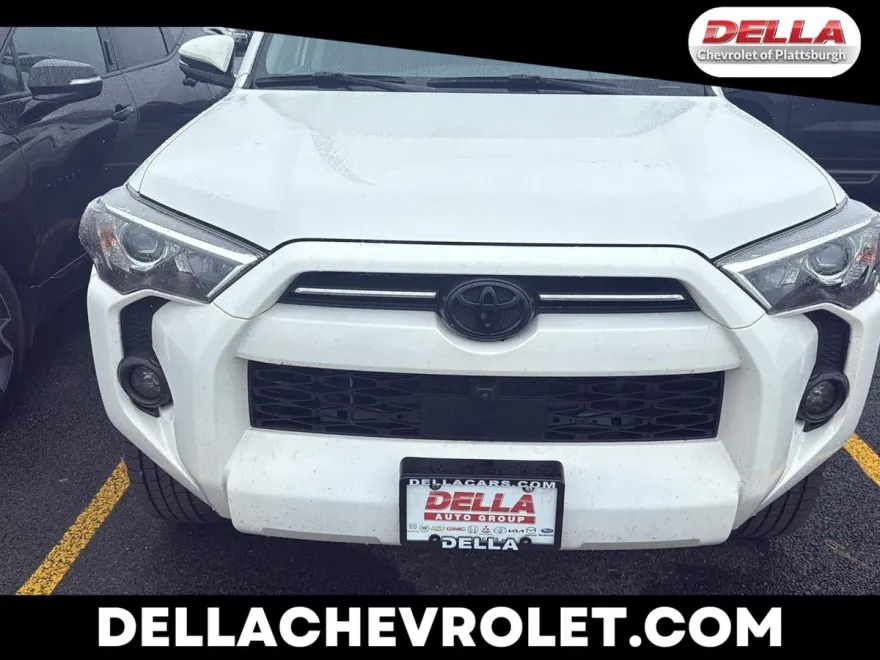 2024 Toyota 4Runner SR5 Premium photo 1