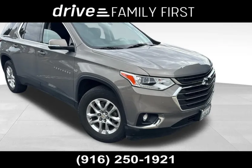2019 Chevrolet Traverse Cloth 1LT photo 1