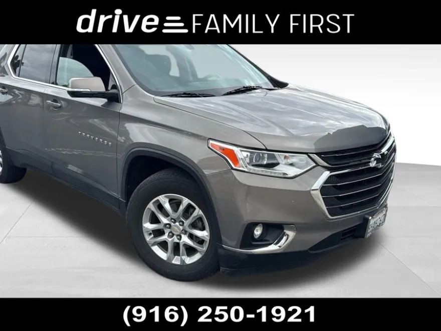 2019 Chevrolet Traverse Cloth 1LT photo 1
