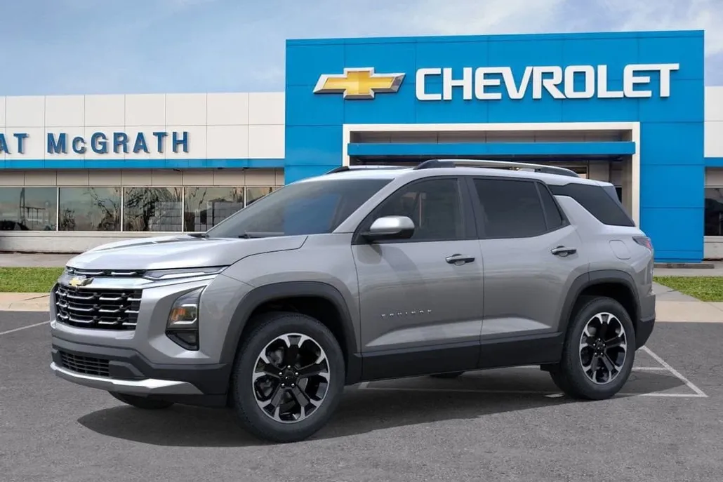 2026 Chevrolet Equinox LT photo 1
