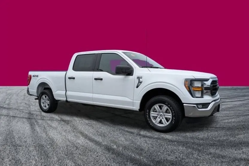 2023 Ford F-150 XLT photo 1