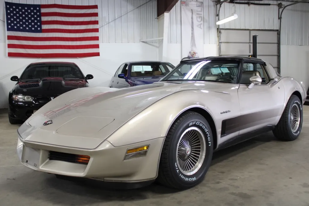 1982 Chevrolet Corvette photo 1