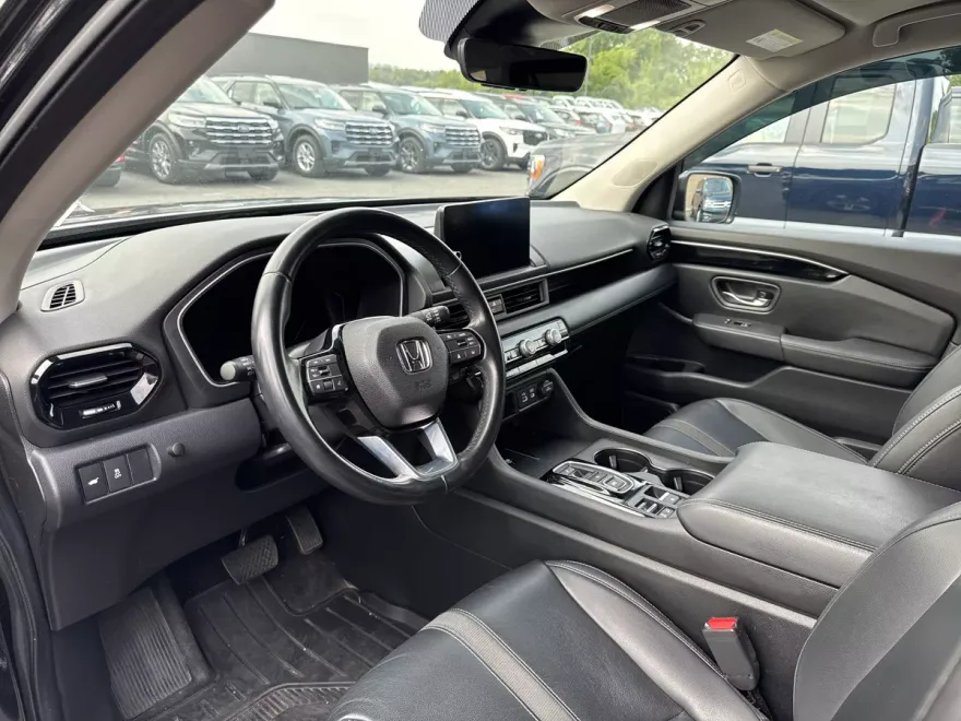 2023 Honda Pilot EX-L photo 1