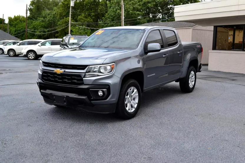 2021 Chevrolet Colorado LT photo 1