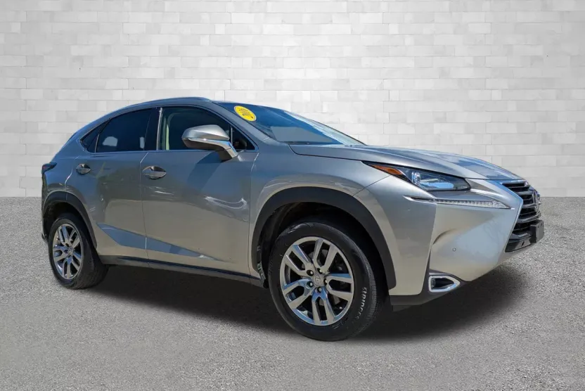 2016 Lexus NX 200t AWD photo 1