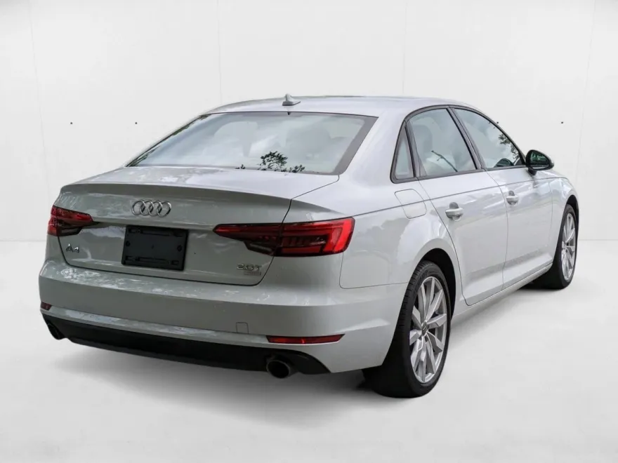 2017 Audi A4 Ultra Premium photo 1