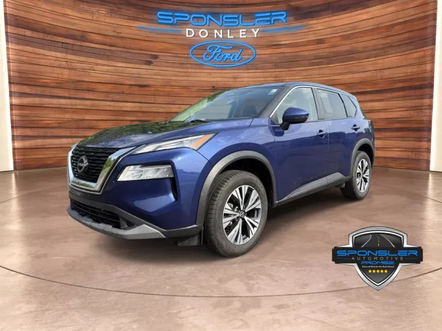 2022 Nissan Rogue SV photo 1