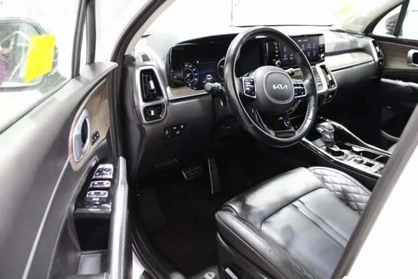 2022 Kia Sorento X-Line SX Prestige photo 1