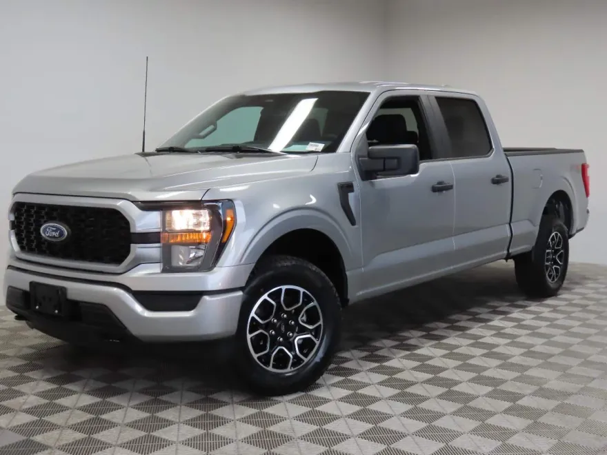 2023 Ford F-150 XL photo 1
