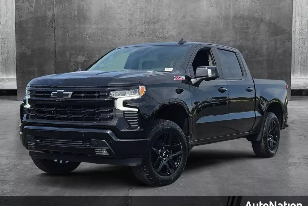2025 Chevrolet Silverado 1500 RST photo 1