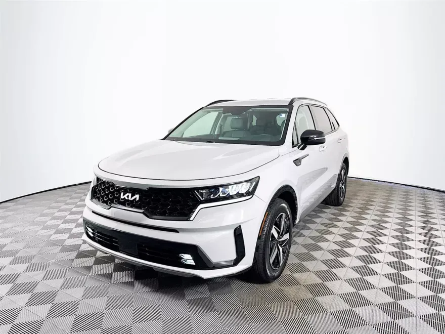 2023 Kia Sorento EX photo 1