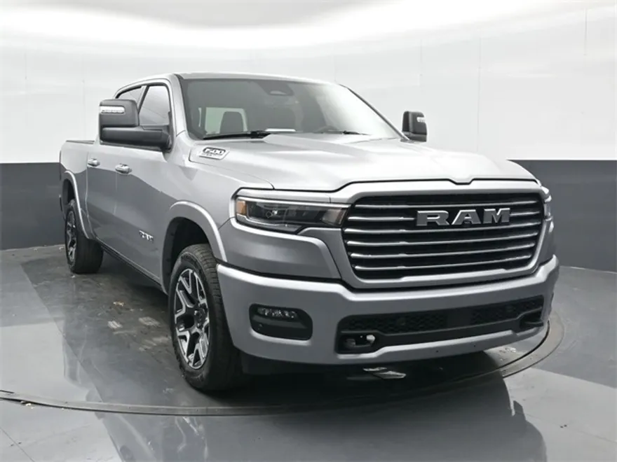 2025 Ram 1500 Laramie photo 1