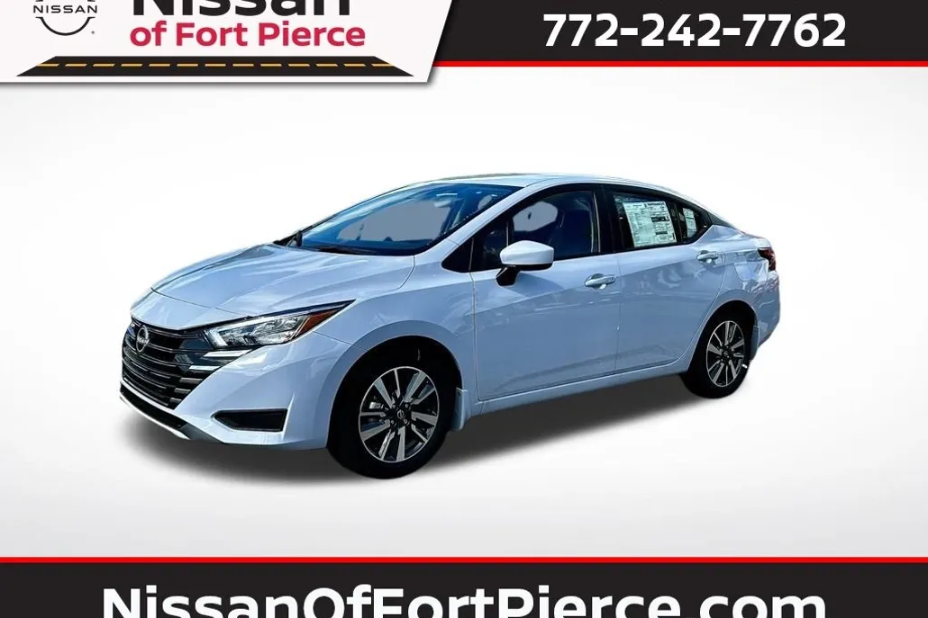 2025 Nissan Versa SV photo 1