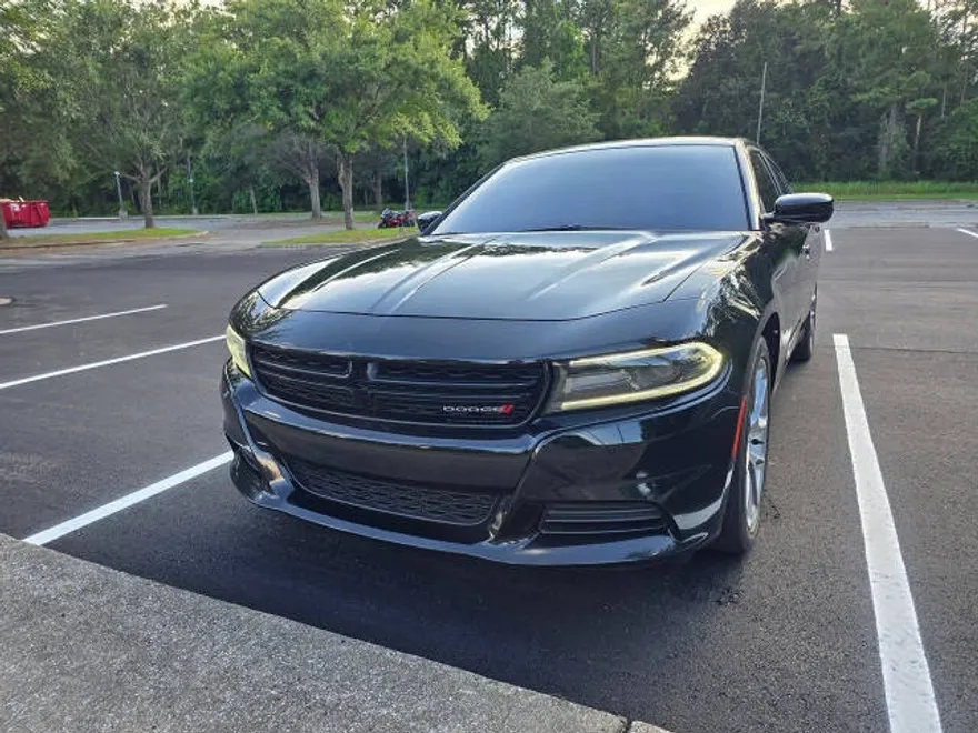 2021 Dodge Charger SXT photo 1