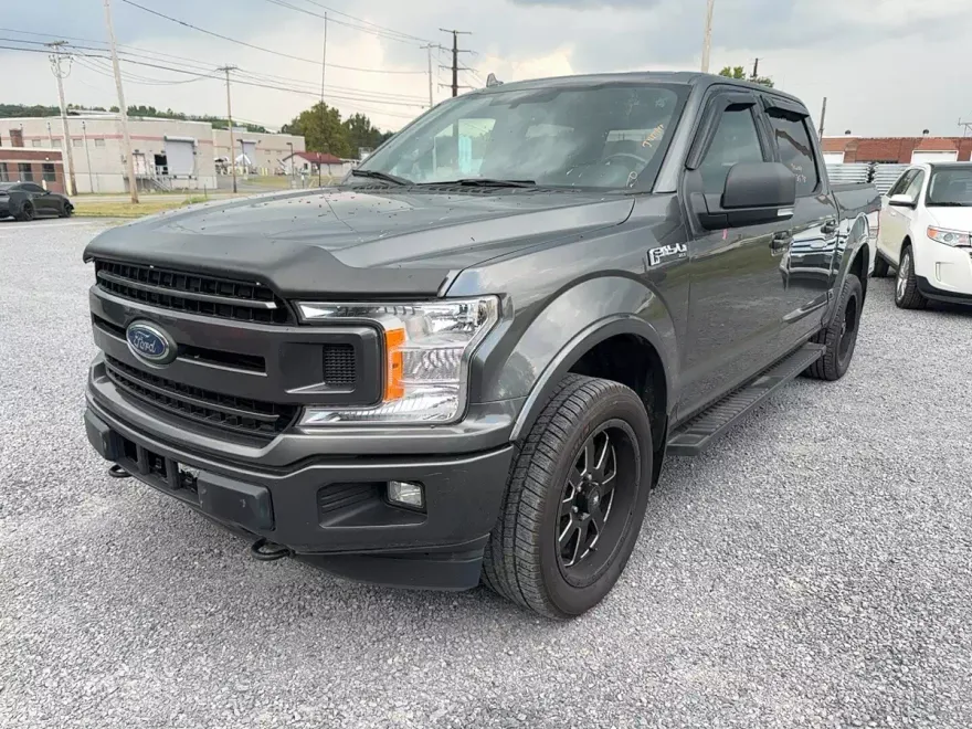 2018 Ford F-150 XLT photo 1