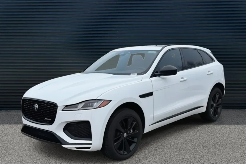 2025 Jaguar F-PACE P250 R-Dynamic S photo 1