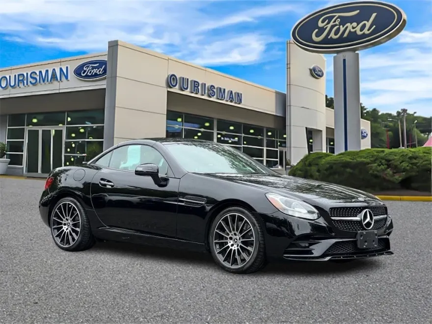 2018 Mercedes Benz SLC 300 photo 1