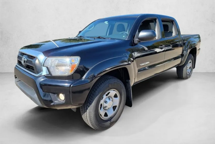 2015 Toyota Tacoma V6 photo 1