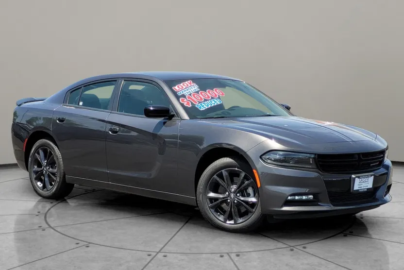 2023 Dodge Charger SXT AWD photo 1