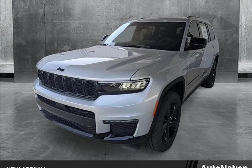 2025 Jeep Grand Cherokee L photo 1