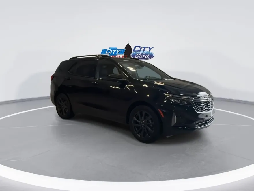 2022 Chevrolet Equinox RS photo 1