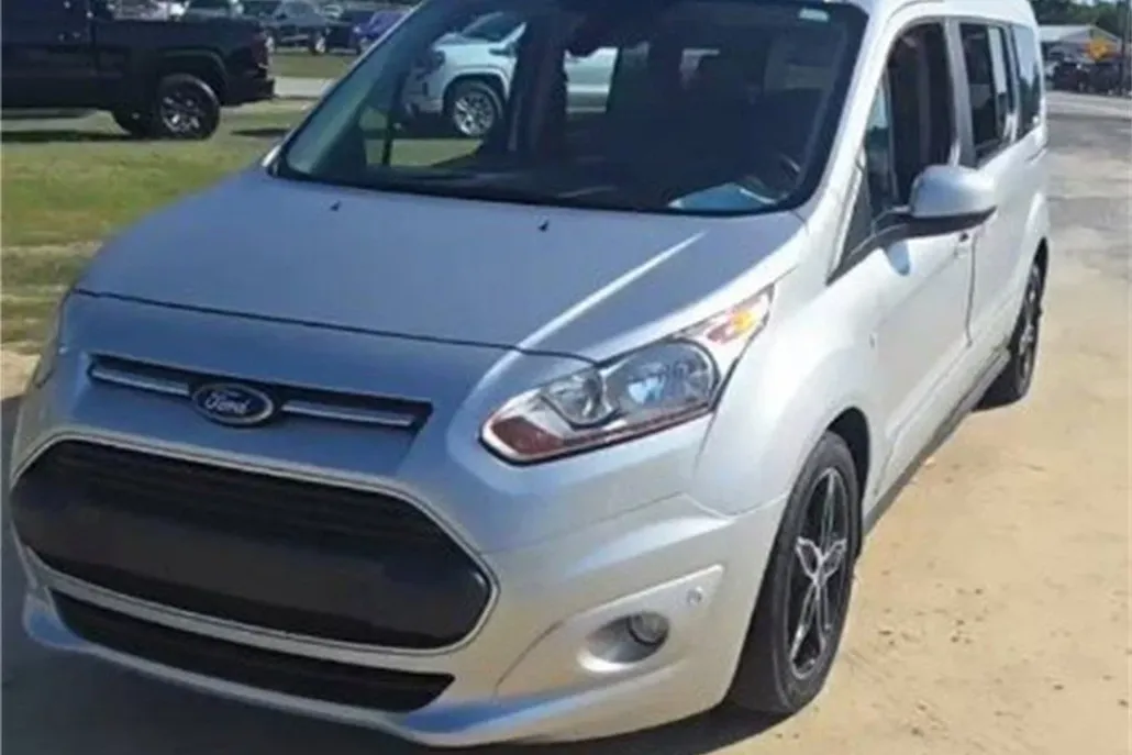2018 Ford Transit Titanium photo 1