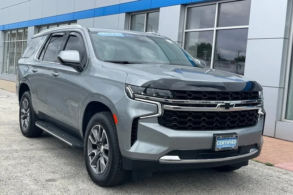 2024 Chevrolet Tahoe LS photo 1