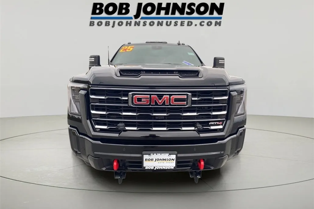 2025 Gmc Sierra HD AT4 photo 1