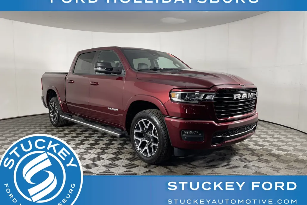 2025 Ram 1500 Laramie photo 1