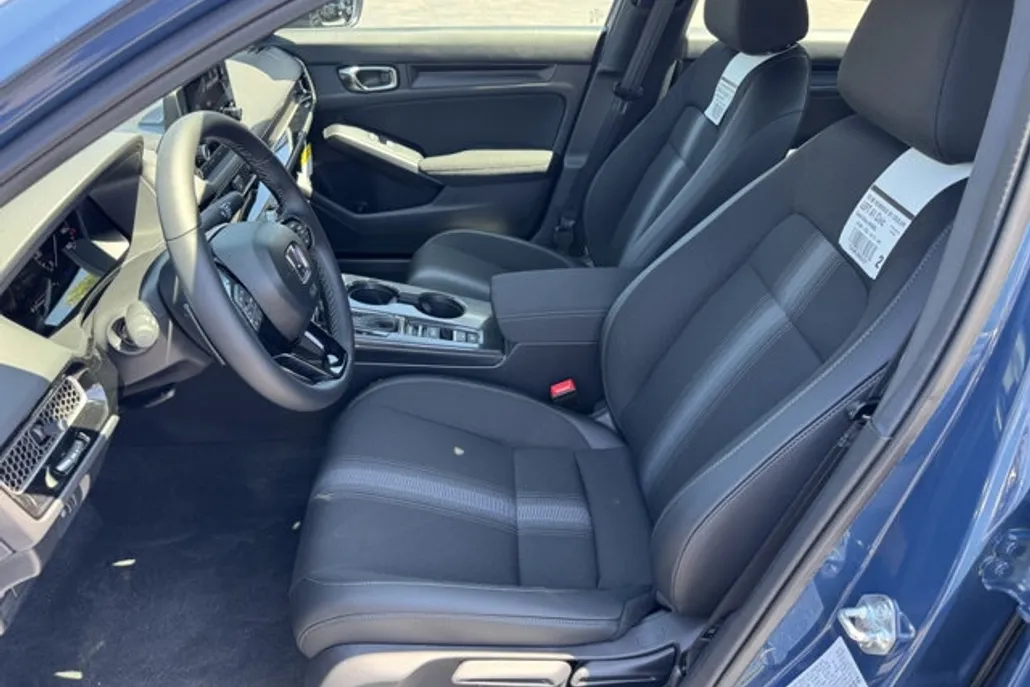 2026 Honda Civic Sport photo 1