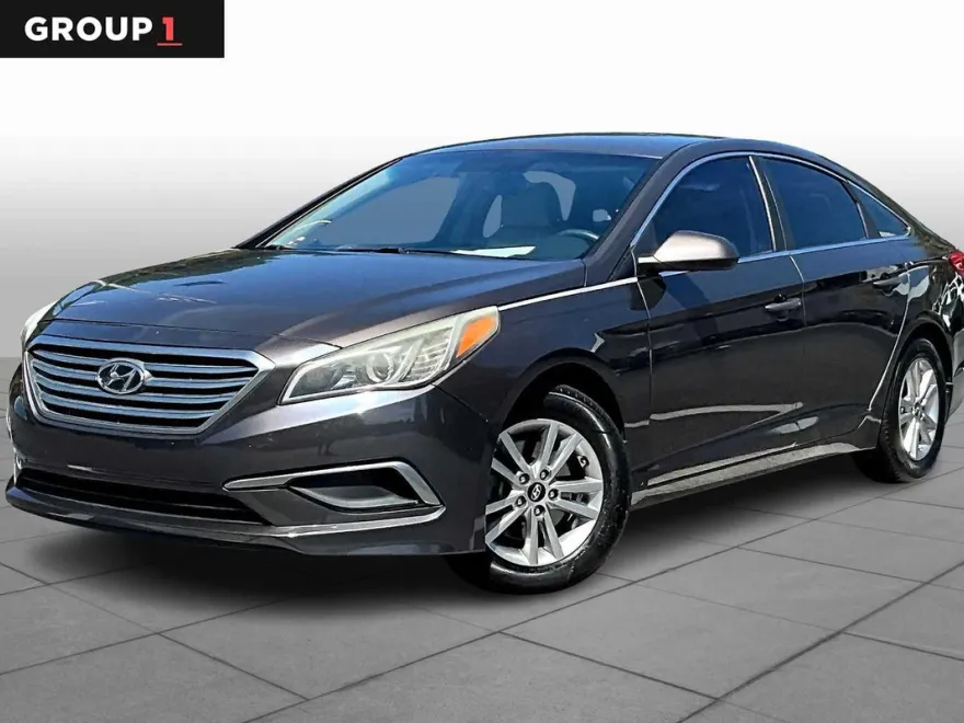 2016 Hyundai Sonata SE photo 1
