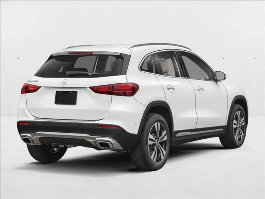 2026 Mercedes Benz GLA 250 photo 1
