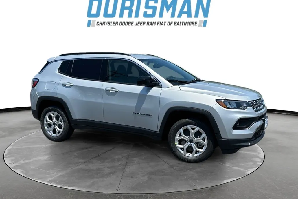 2025 Jeep Compass Latitude photo 1