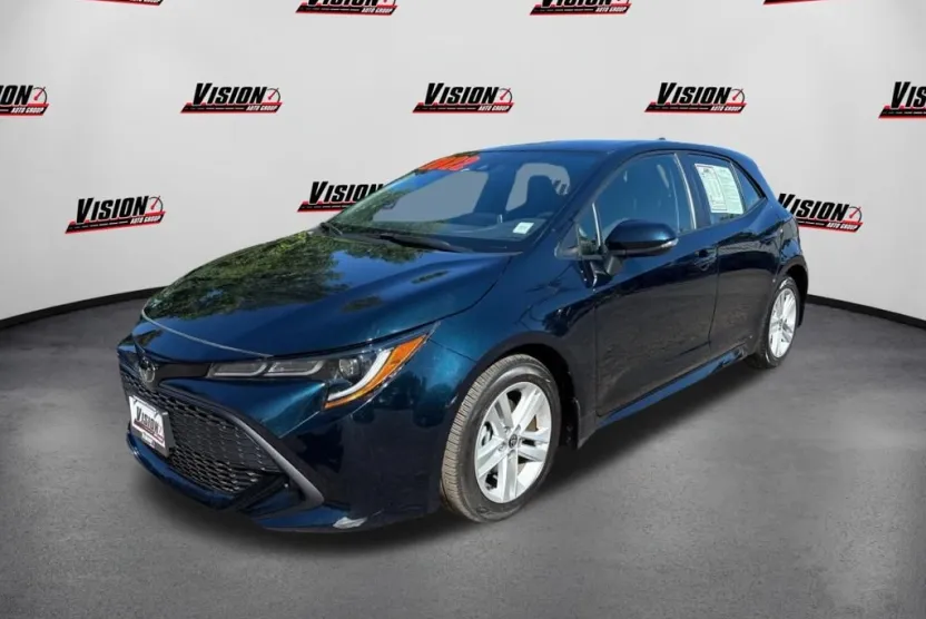 2022 Toyota Corolla SE photo 1