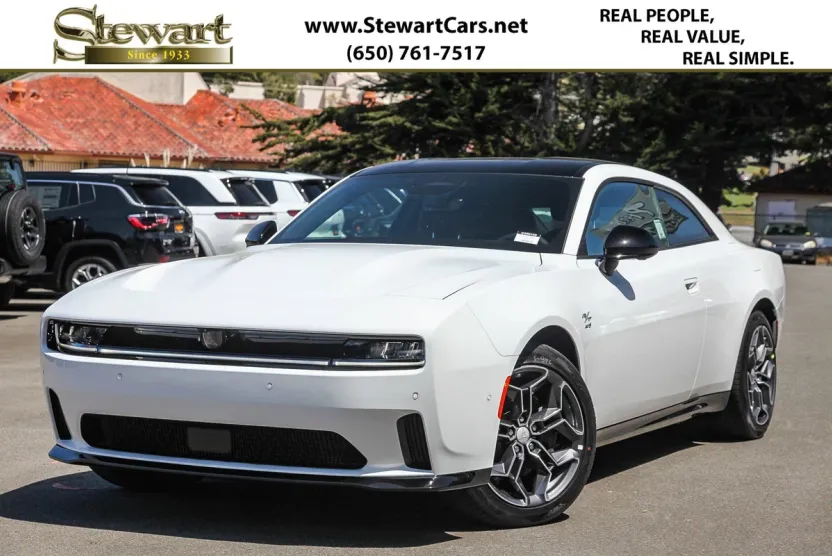 2025 Dodge Charger Daytona R/T AWD photo 1