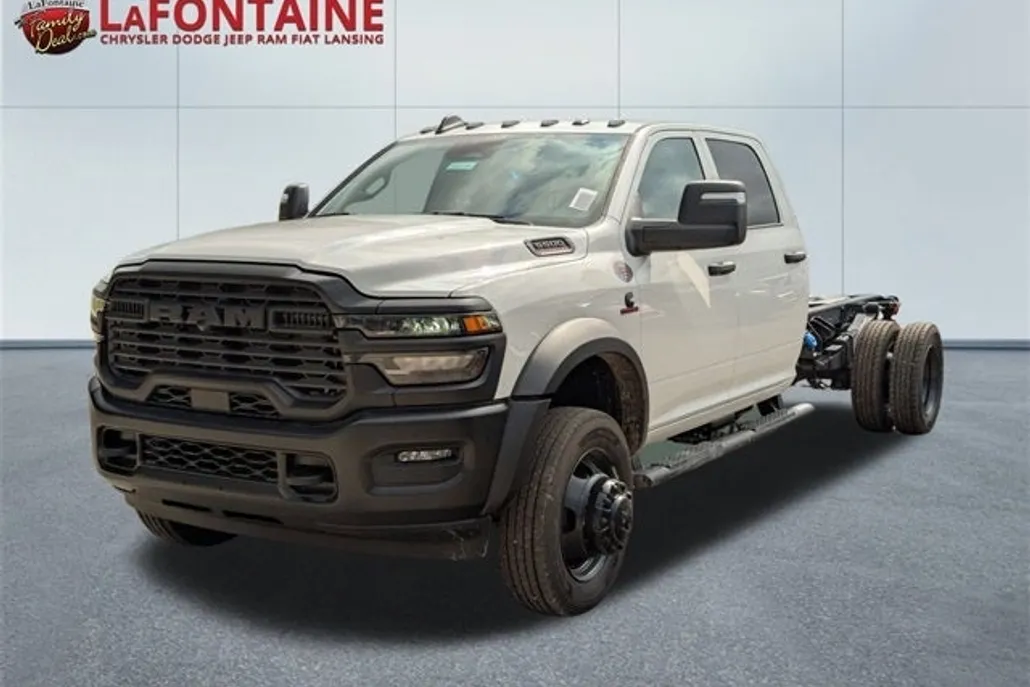 2026 Ram 5500 Tradesman photo 1