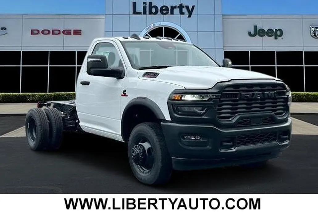 2025 Ram 3500 Tradesman photo 1