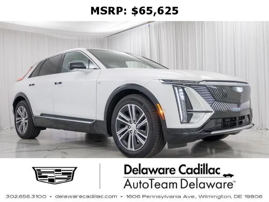 2025 Cadillac Lyriq Luxury photo 1