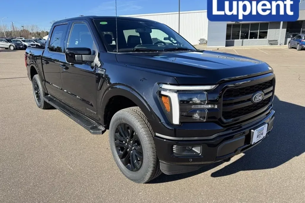 2025 Ford F-150 Lariat photo 1